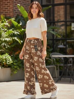 Chartron Brown Floral Wide-Leg Jeans